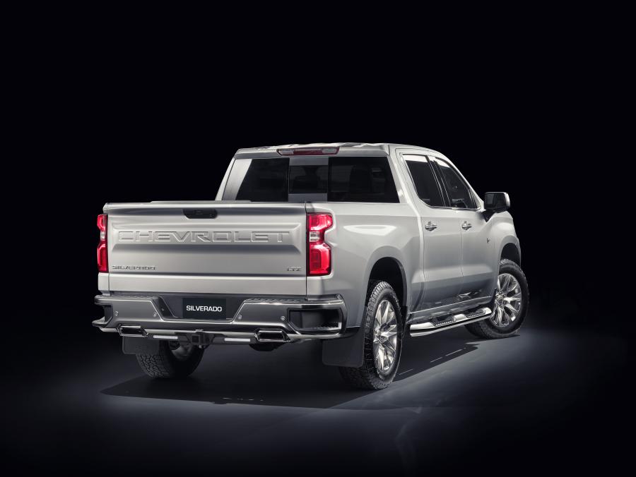  Chevrolet Silverado 1500 LTZ Z71 Premium Edition 2020 года  (AU) (фото 2 из 13)